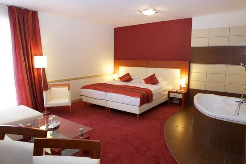 Hotel City Inn Budapest - sarokkádas szoba